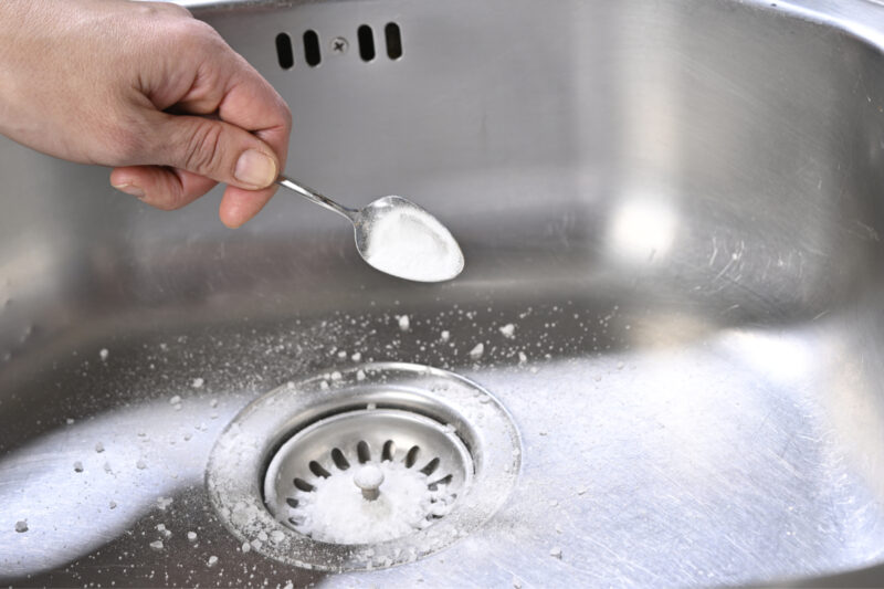 Unclogging Sink Drains: Expert Tips for Success