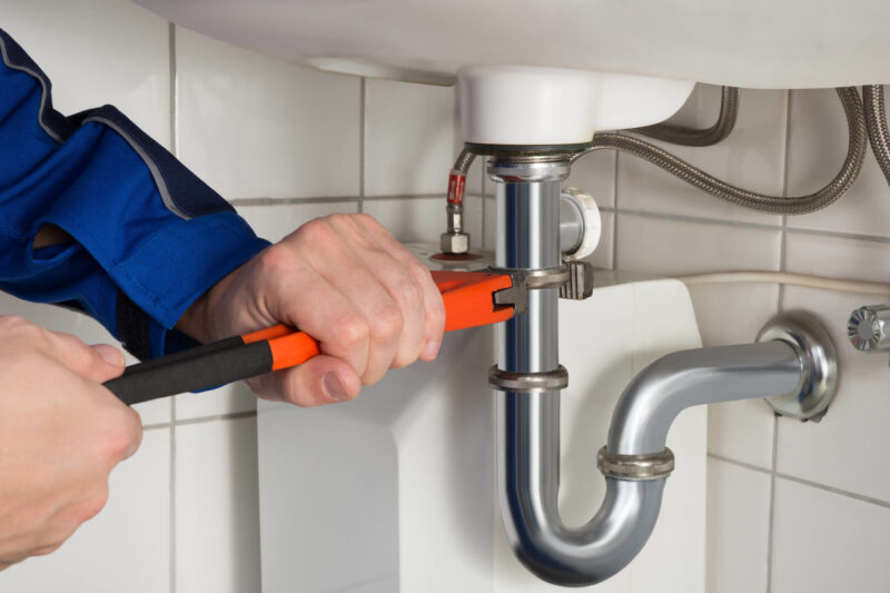 Master Plumbing Leak Repairs: Expert Tips Unveiled