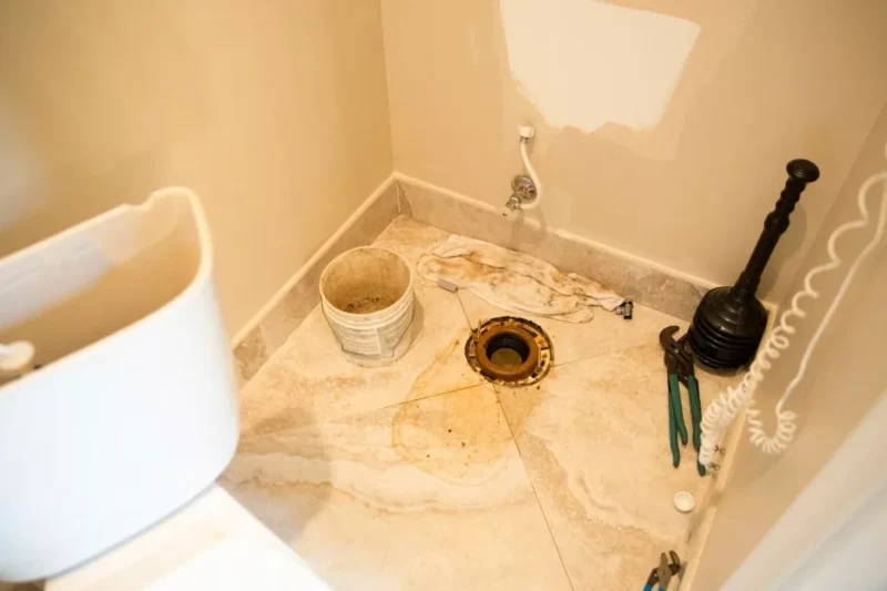 Master Toilet Leak Repair: Expert Tips & Tricks