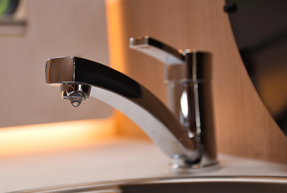 kitchen faucet repair
